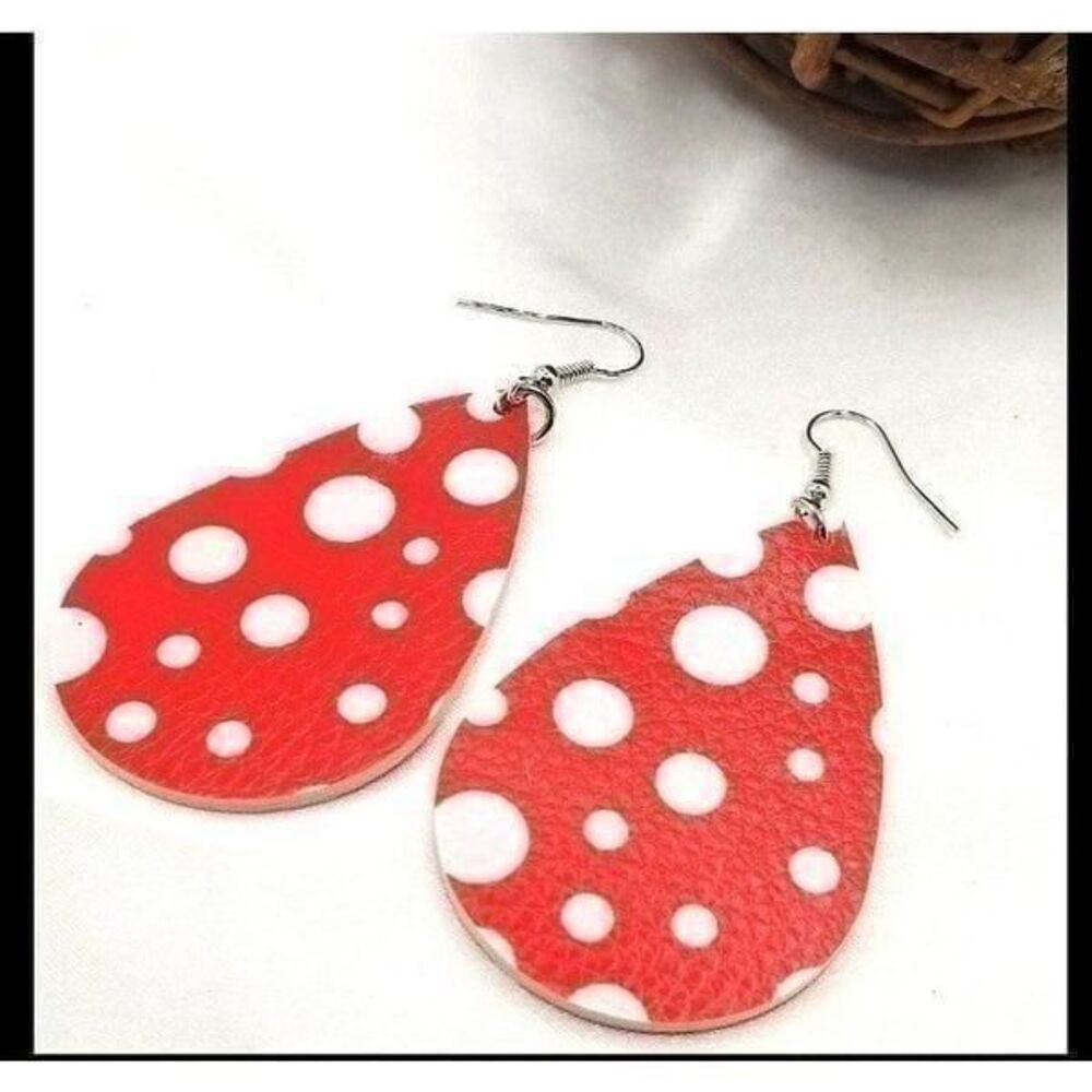 Faux leather Teardrop Dangle vegan friendly earrings.